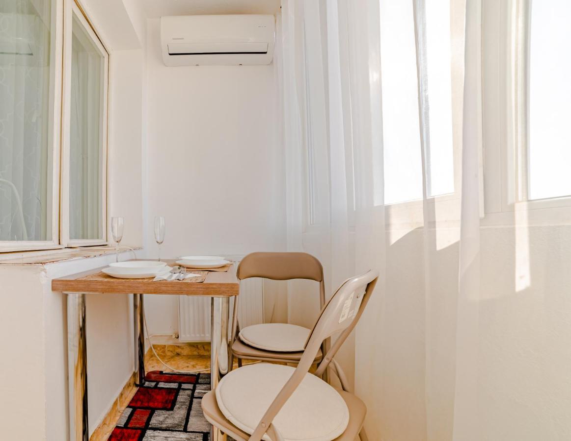 Studio Coresi Mall Brasov Ngoại thất bức ảnh